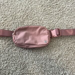 Lululemon belt bag